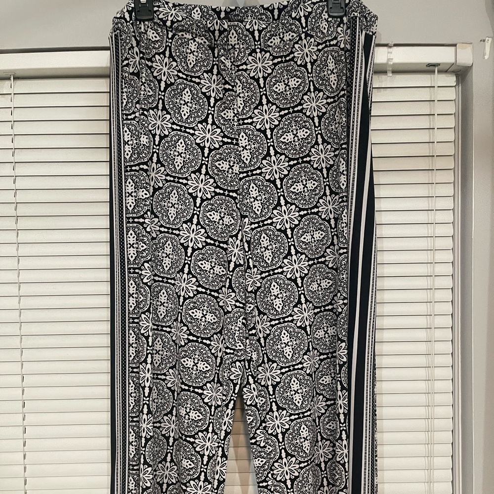 Flowy pants